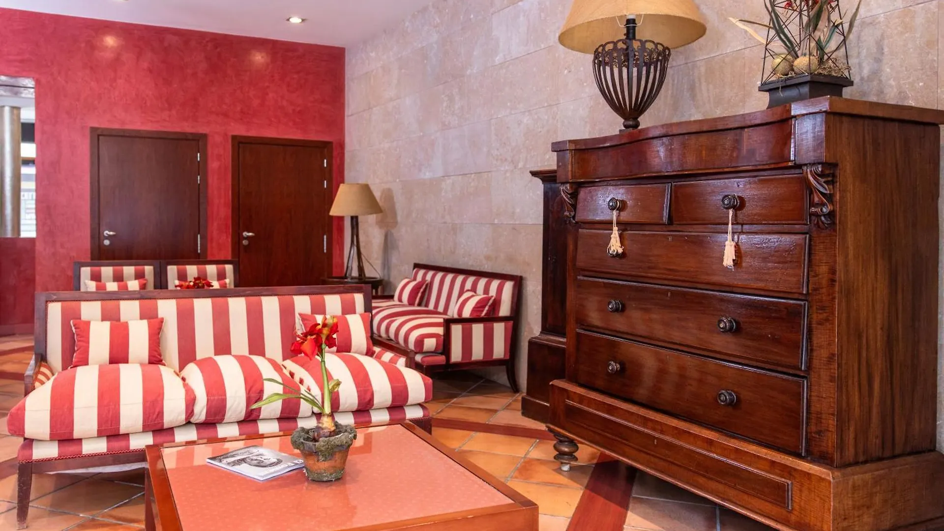 Hotel Rvhotels Vila De Tossa (Adults Only) Tossa de Mar